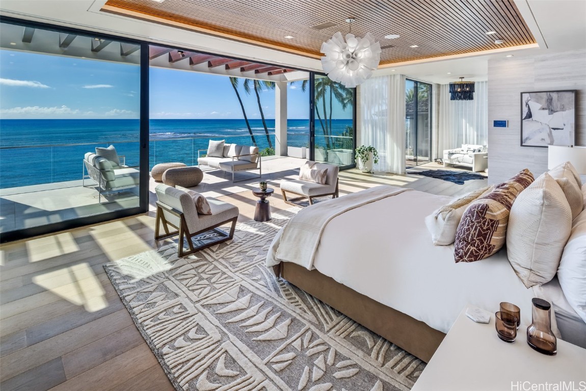 Honolulu, Hawaii, 96816, United States, 5 Bedrooms Bedrooms, ,8 BathroomsBathrooms,Residential,For Sale,1705009