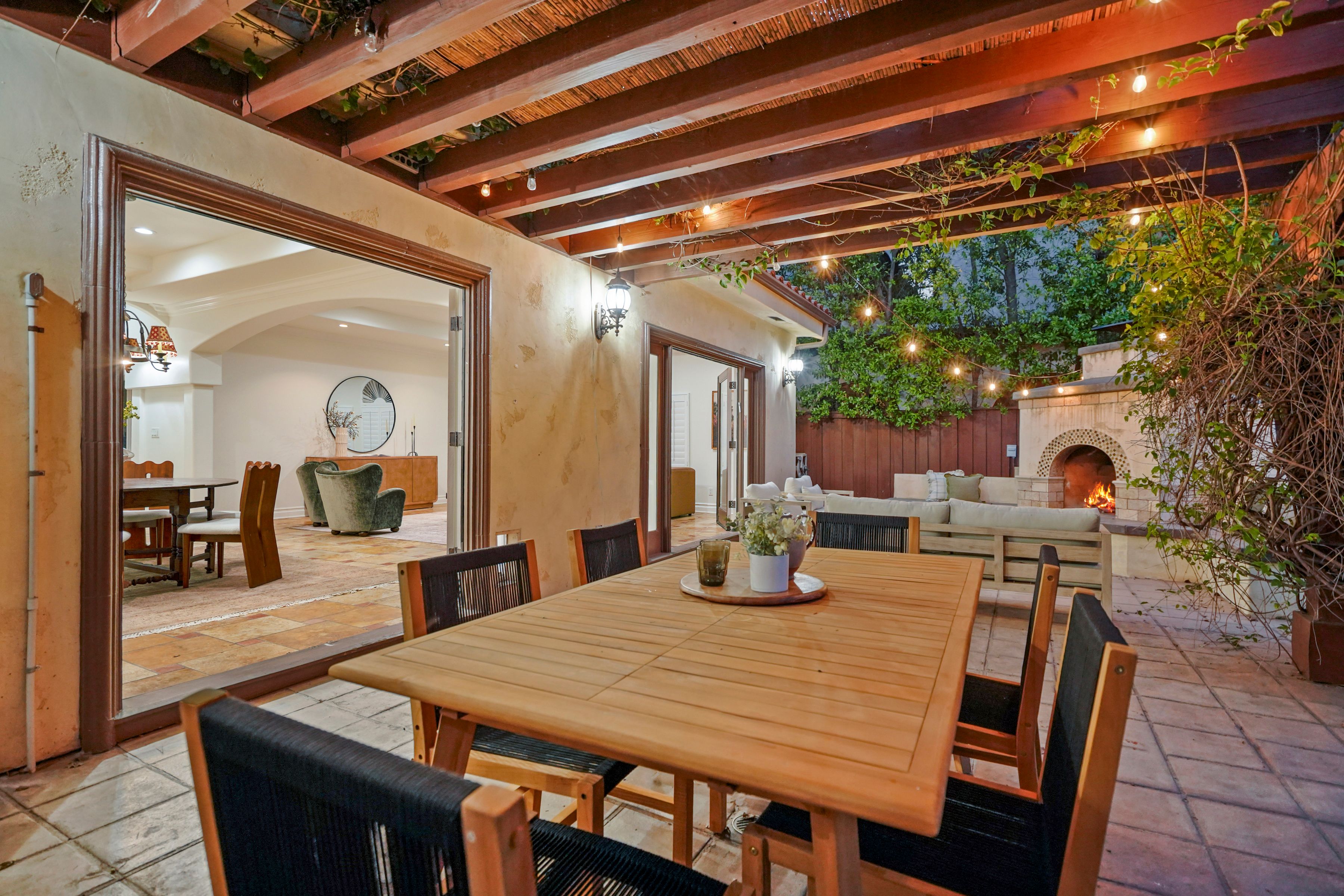  13164 Magnolia Boulevard - 物件實景