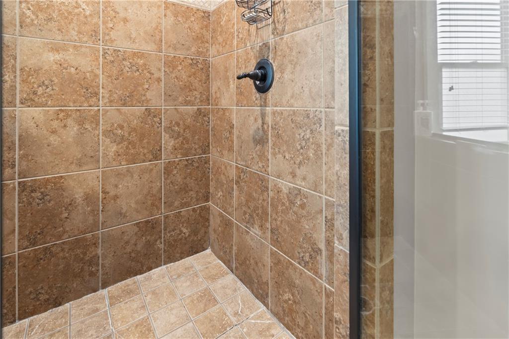 Marietta, Georgia, 30060, United States, 5 Bedrooms Bedrooms, ,4 BathroomsBathrooms,Residential,For Sale,1973923