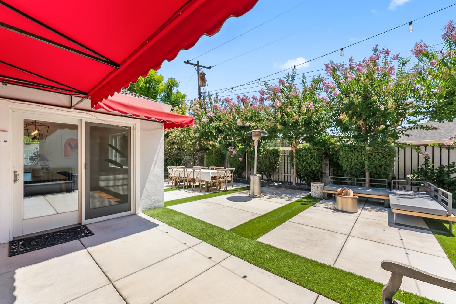 Sacramento, California, 95864, United States, 4 Bedrooms Bedrooms, ,3 BathroomsBathrooms,Residential,For Sale,1906967