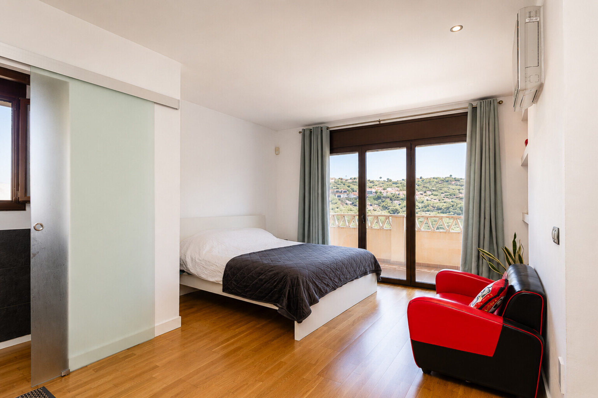  Detached villa with pool and unobstructed views in Sitges - 物件實景