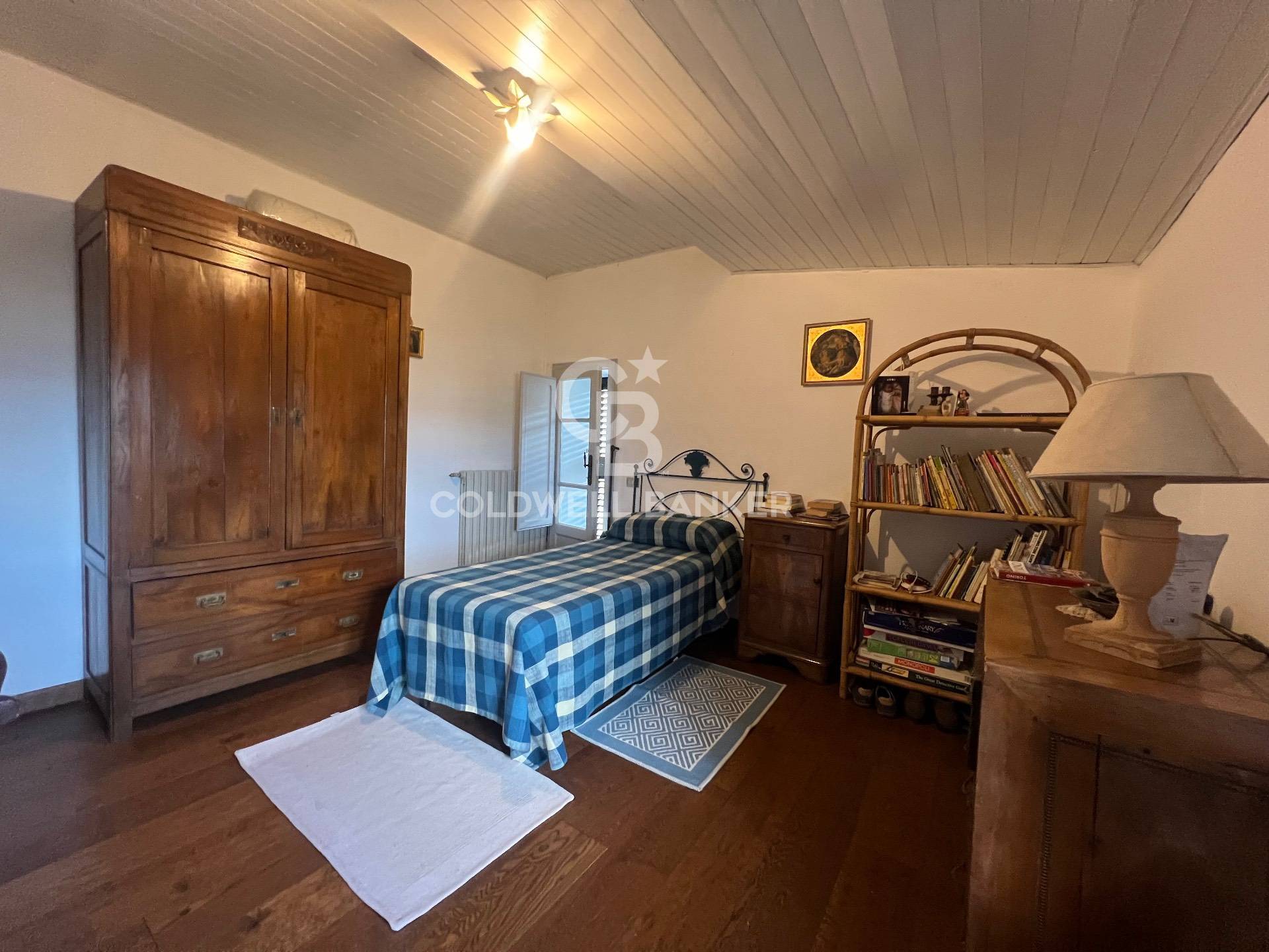 VIA DI VICOPELAGO, Lucca, Lucca, 55100, IT, 4 Bedrooms Bedrooms, ,2 BathroomsBathrooms,Residential,For Sale,VIA DI VICOPELAGO,1628476