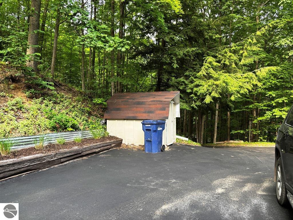 Traverse City, Michigan, 49684, United States, 3 Bedrooms Bedrooms, ,2 BathroomsBathrooms,Residential,For Sale,1882557