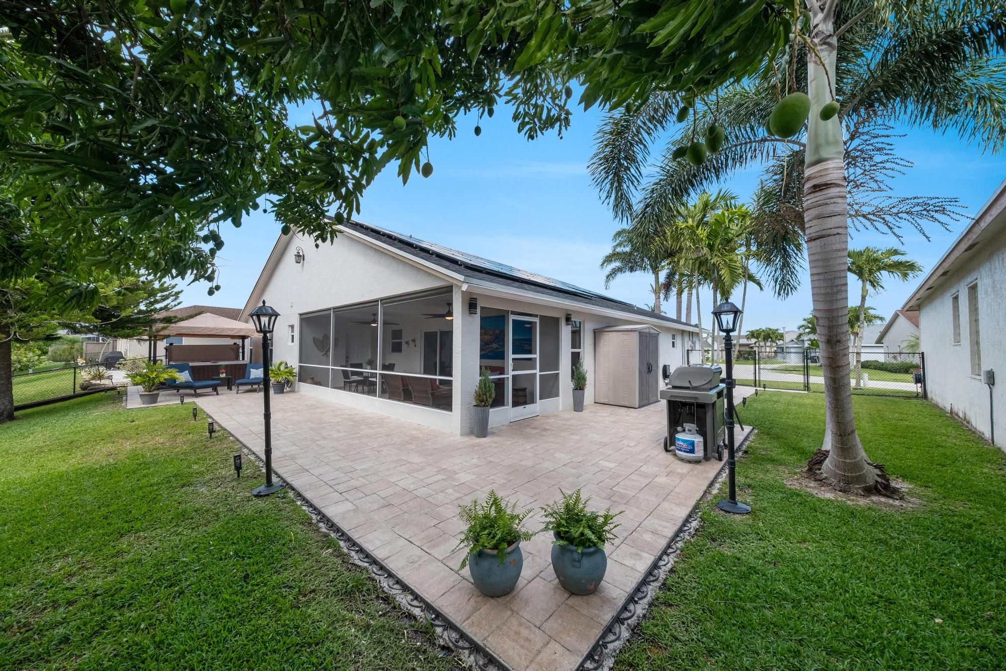  1128 Hatteras Circle, Greenacres, FL, 33413 - 物件實景