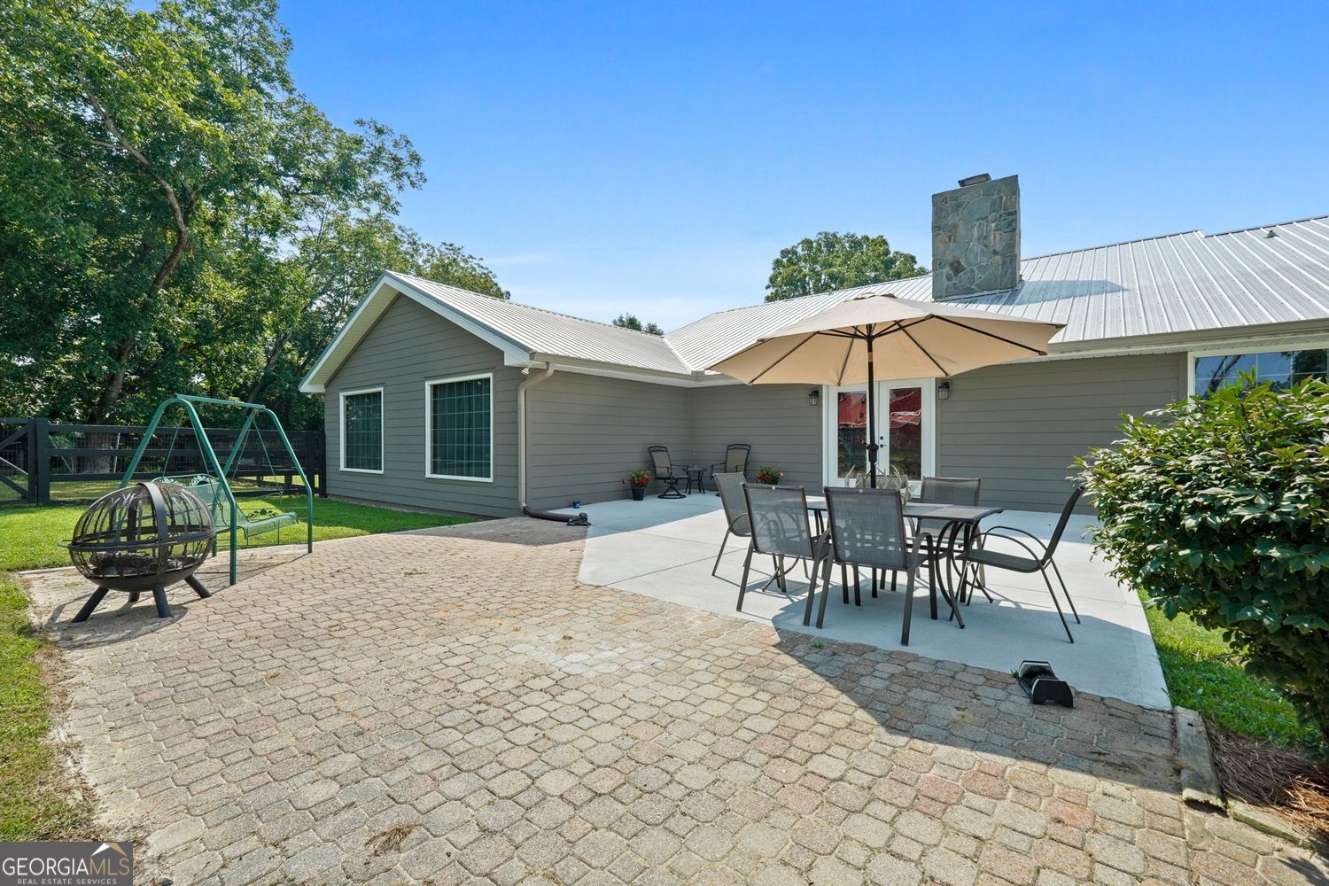 Molena, Georgia, 30258, United States, 4 Bedrooms Bedrooms, ,2 BathroomsBathrooms,Residential,For Sale,1894603