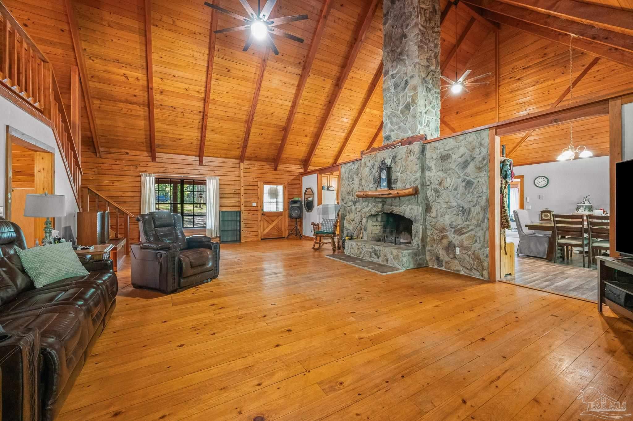 Molino, Florida, 32577, United States, 4 Bedrooms Bedrooms, ,3 BathroomsBathrooms,Residential,For Sale,1876750