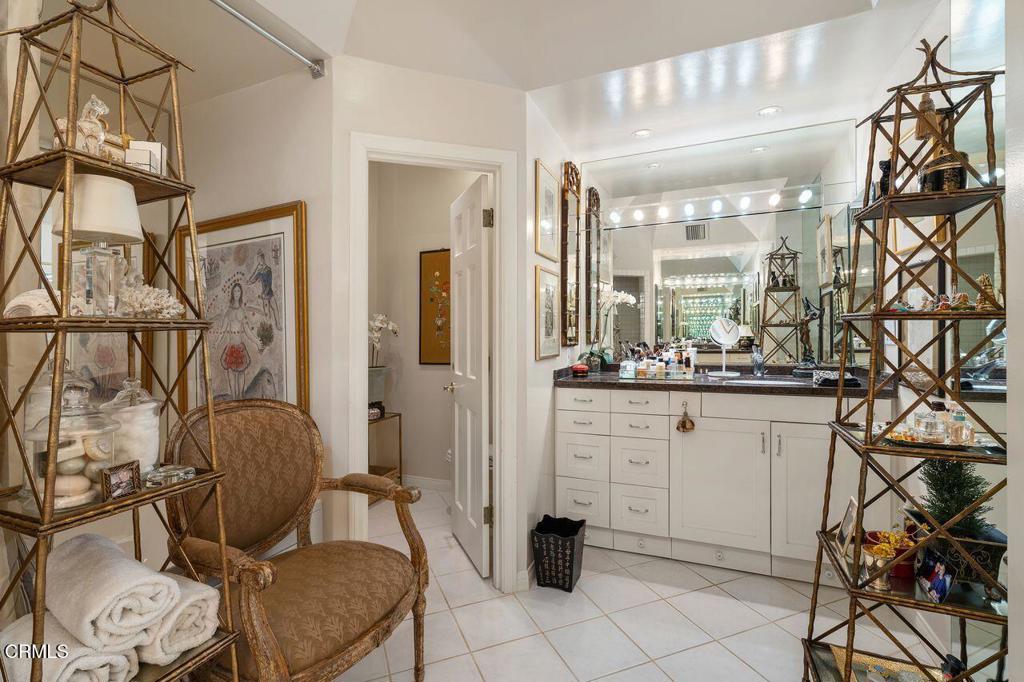 Pasadena, California, 91105, United States, 3 Bedrooms Bedrooms, ,2 BathroomsBathrooms,Residential,For Sale,1941777