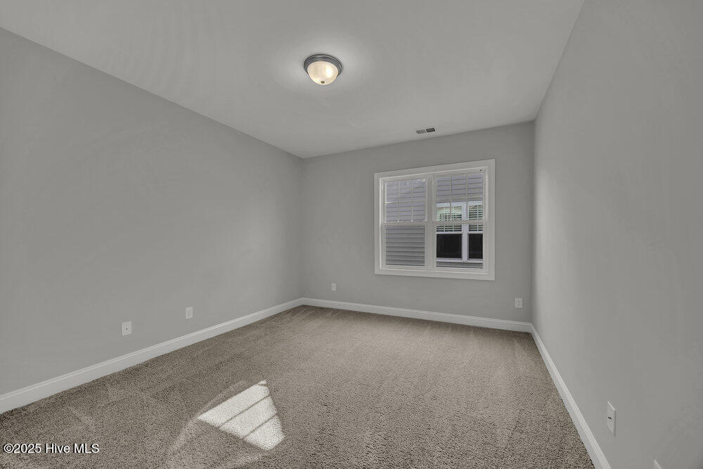 Wilmington, North Carolina, 28412, United States, 4 Bedrooms Bedrooms, ,4 BathroomsBathrooms,Residential,For Sale,1996064