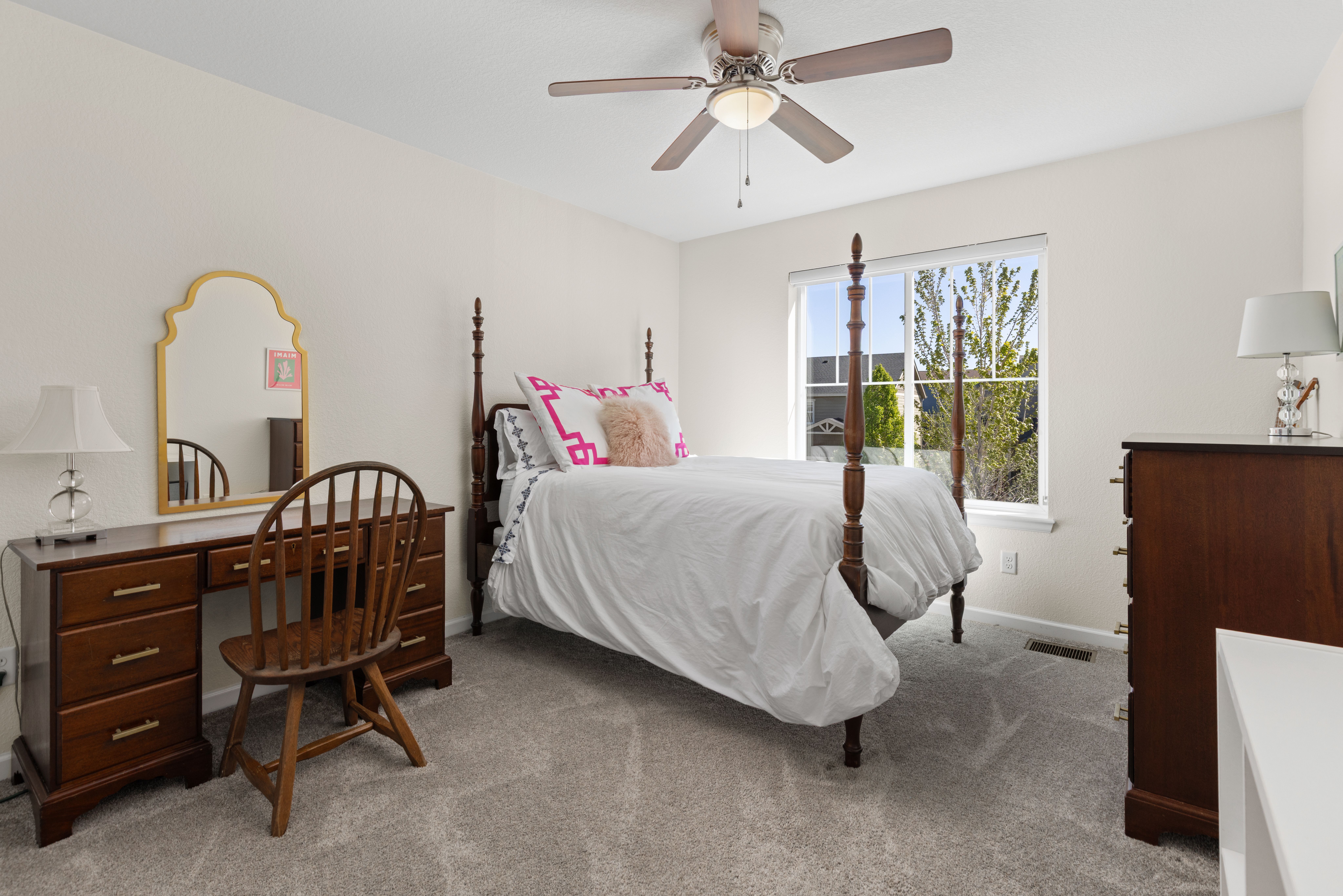  77 Sun Up Cir, Erie, CO, 80516 - 物件實景