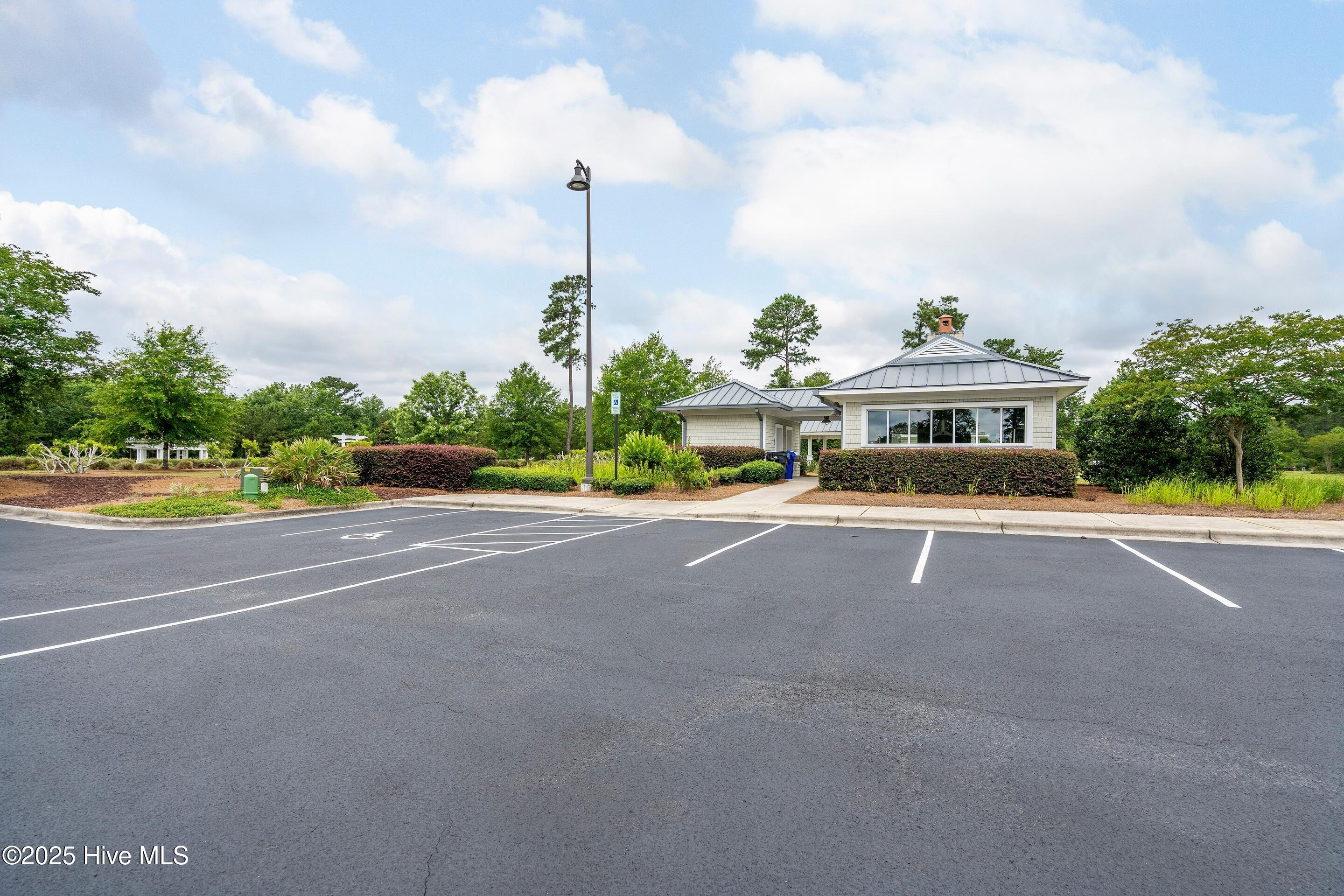 Leland, North Carolina, 28451, United States, 3 Bedrooms Bedrooms, ,3 BathroomsBathrooms,Residential,For Sale,1948682