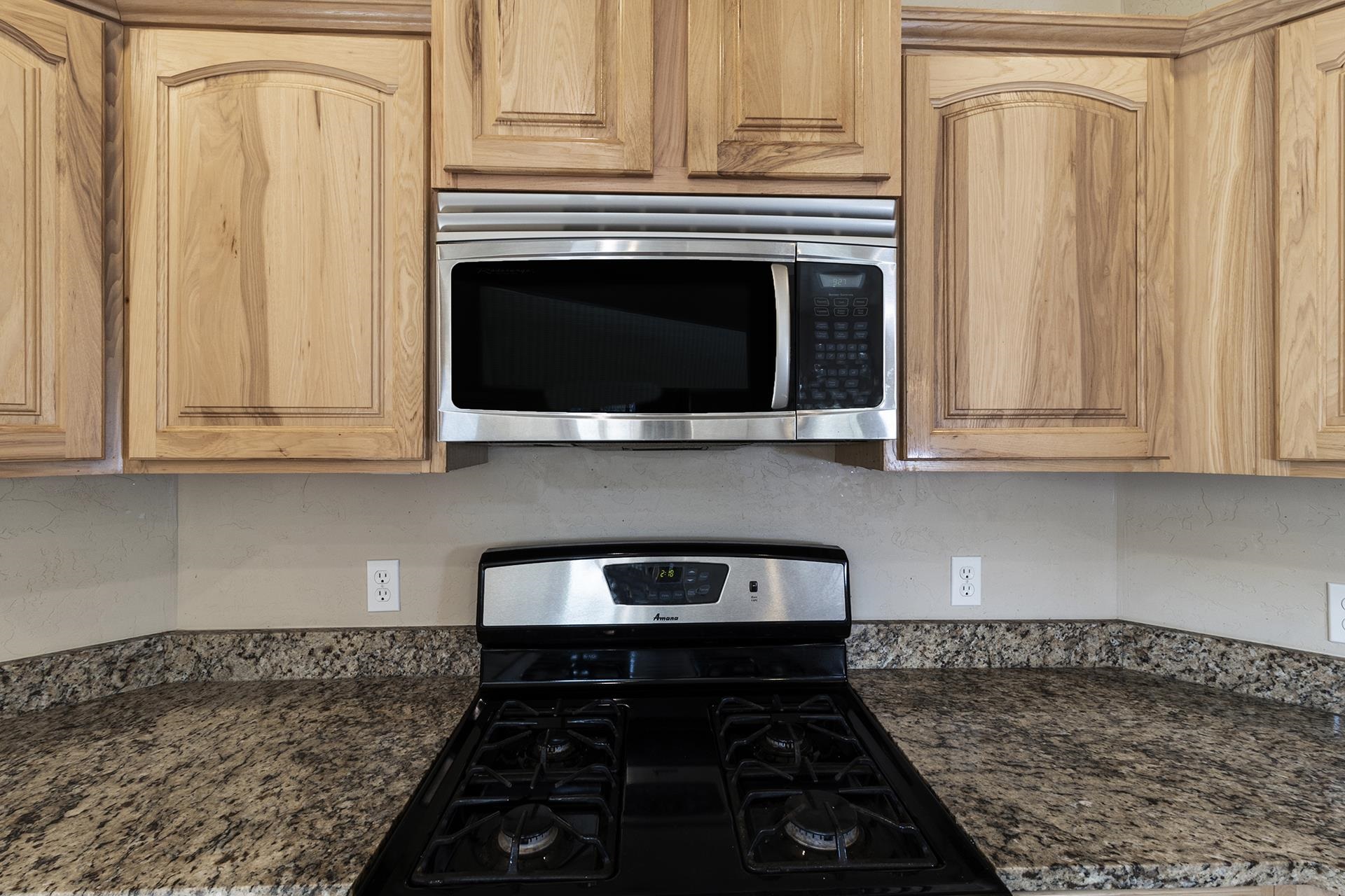 Fruita, Colorado, 81521, United States, 5 Bedrooms Bedrooms, ,3 BathroomsBathrooms,Residential,For Sale,1982065