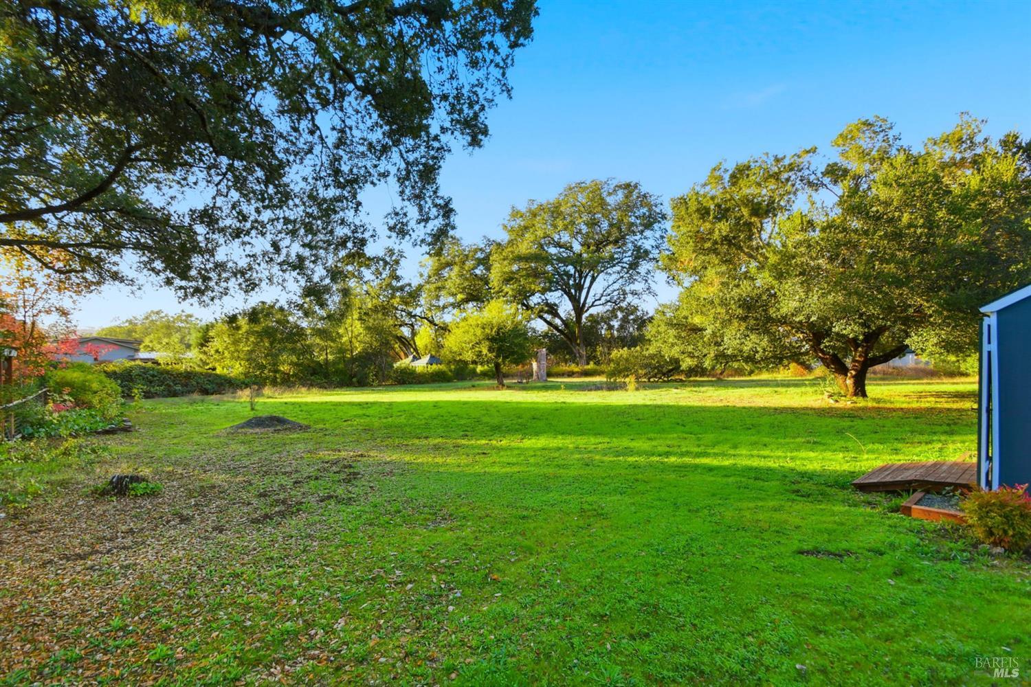 Glen Ellen, California, 95442, United States, 3 Bedrooms Bedrooms, ,3 BathroomsBathrooms,Residential,For Sale,1989437