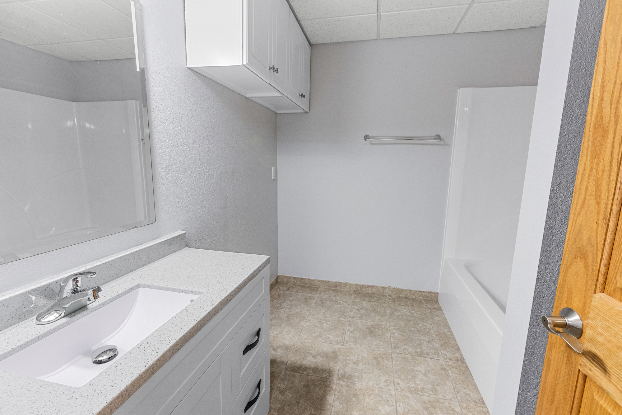 Effingham, Illinois, 62401, United States, 3 Bedrooms Bedrooms, ,3 BathroomsBathrooms,Residential,For Sale,1976361