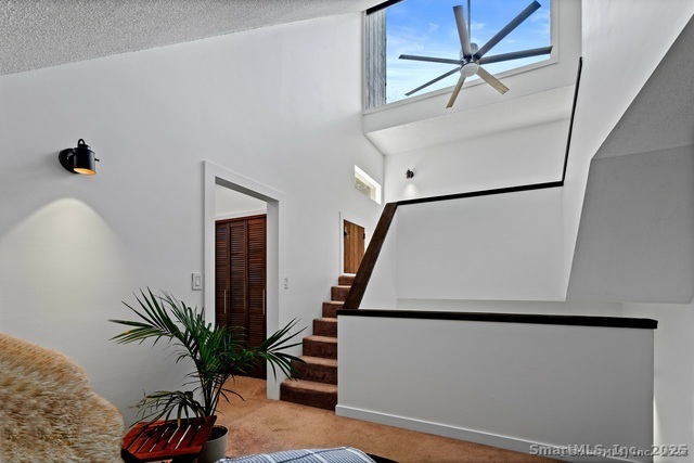 Killingly, Connecticut, 06239, United States, 2 Bedrooms Bedrooms, ,2 BathroomsBathrooms,Residential,For Sale,2000954