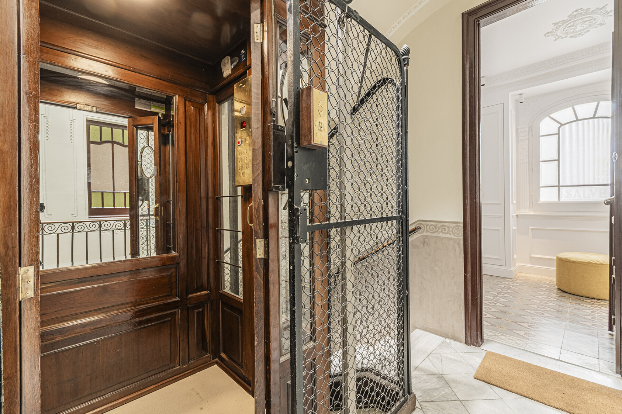  Extraordinary top-floor apartment in the central Eixample district - 物件實景