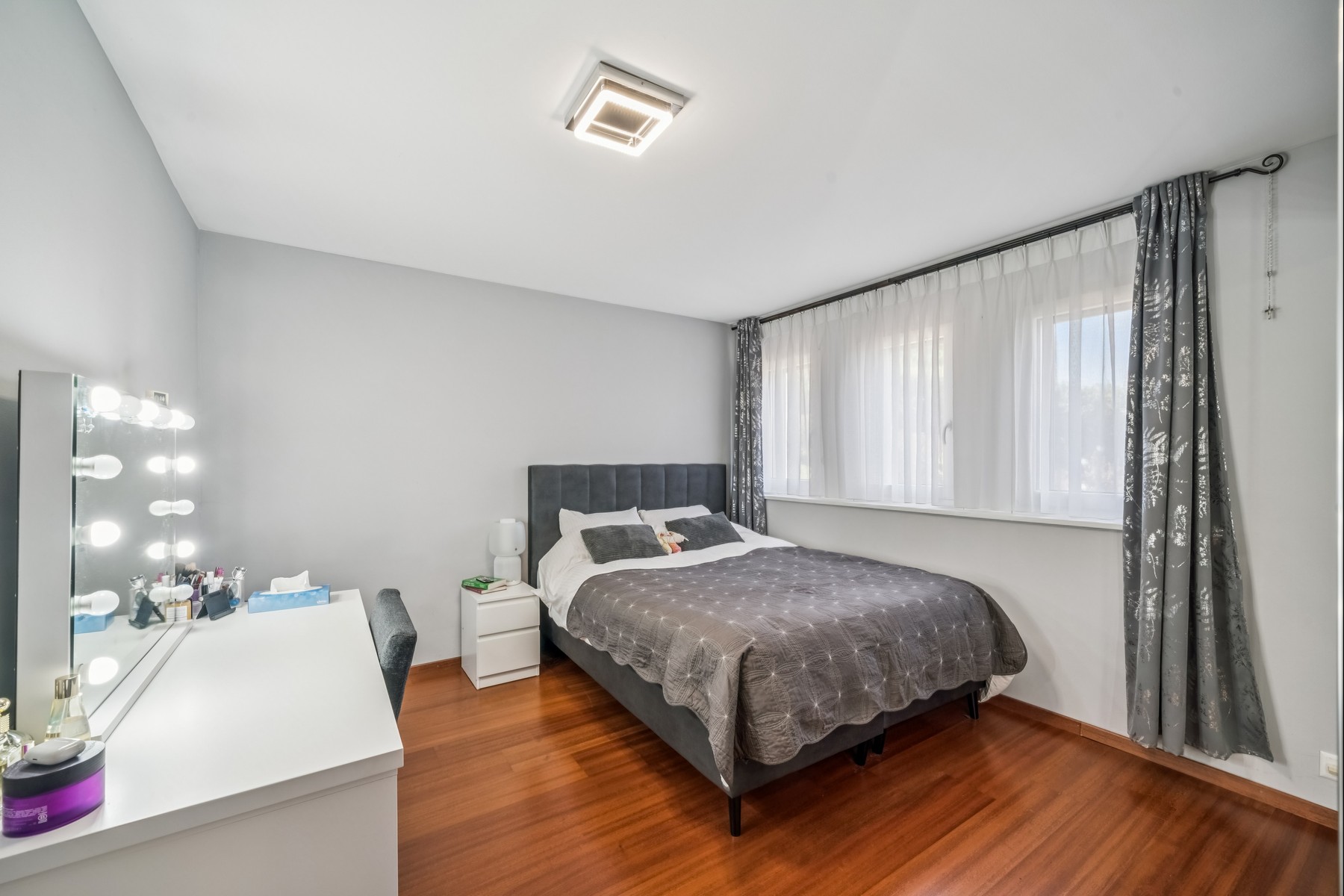  Contemporary architect-designed villa with spectacular spaces, at the foot of Le - 物件實景