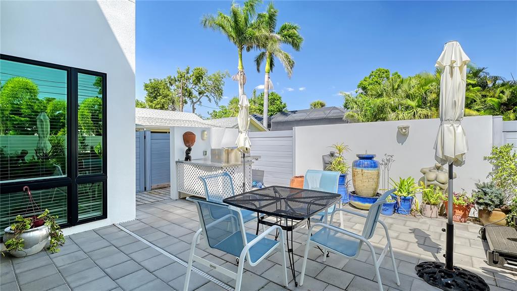 Sarasota, Florida, 34236, United States, 4 Bedrooms Bedrooms, ,4 BathroomsBathrooms,Residential,For Sale,1796766