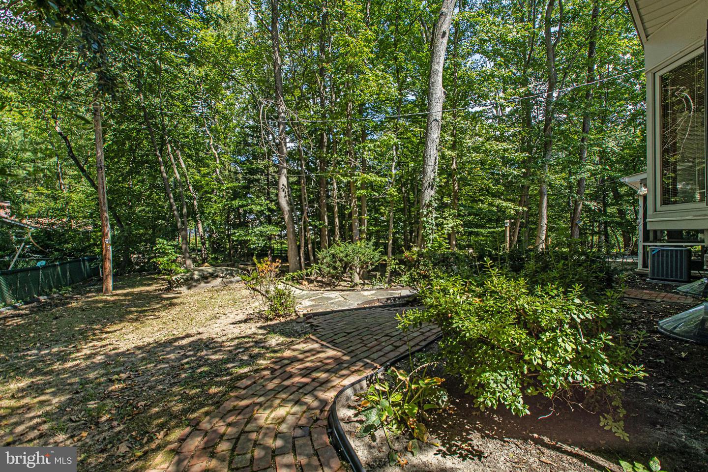 WILMINGTON, Delaware, 19810, United States, 4 Bedrooms Bedrooms, ,3 BathroomsBathrooms,Residential,For Sale,1990467