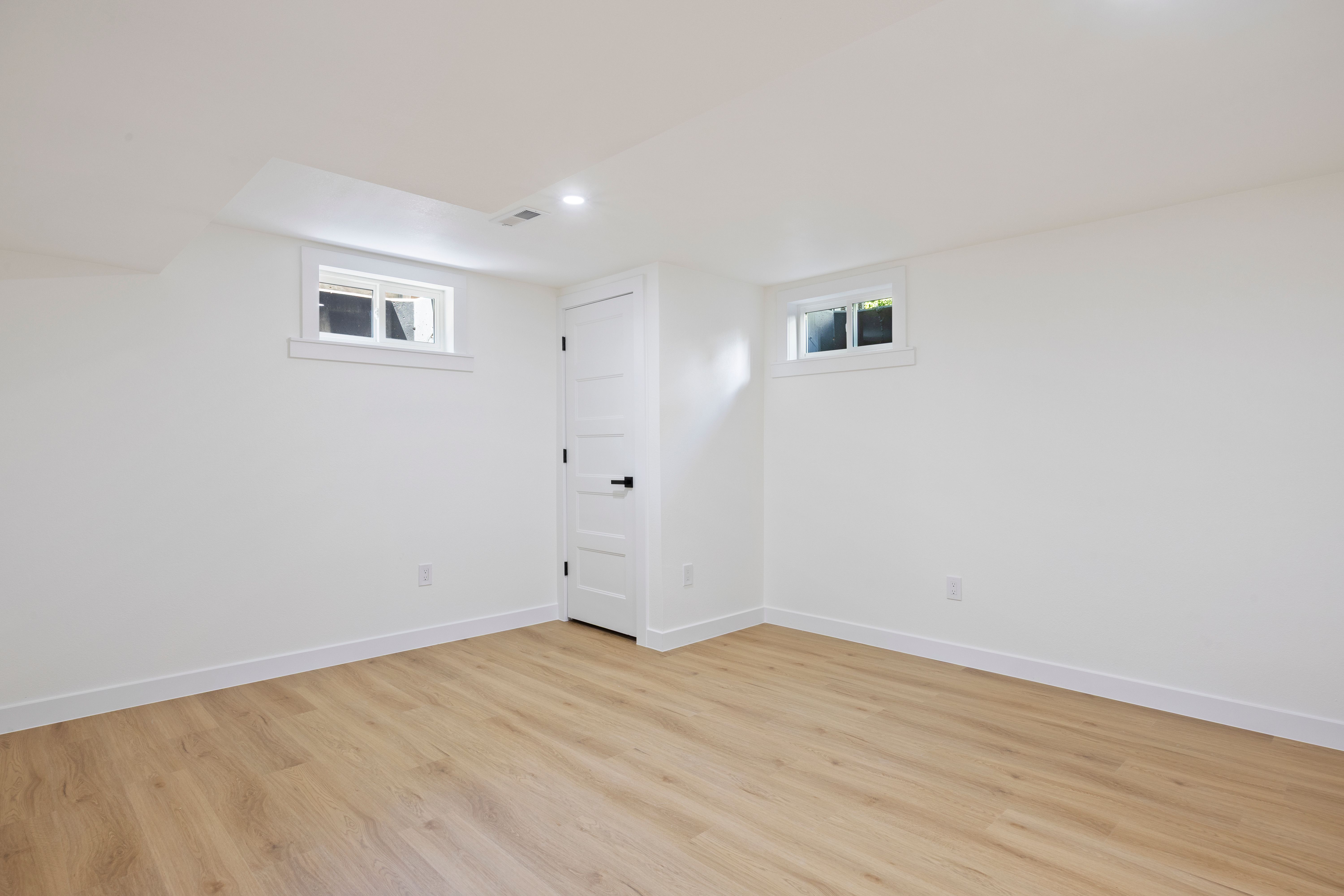  Extensively Renovated Pine Ridge Estate near Southmoor Park - 物件實景