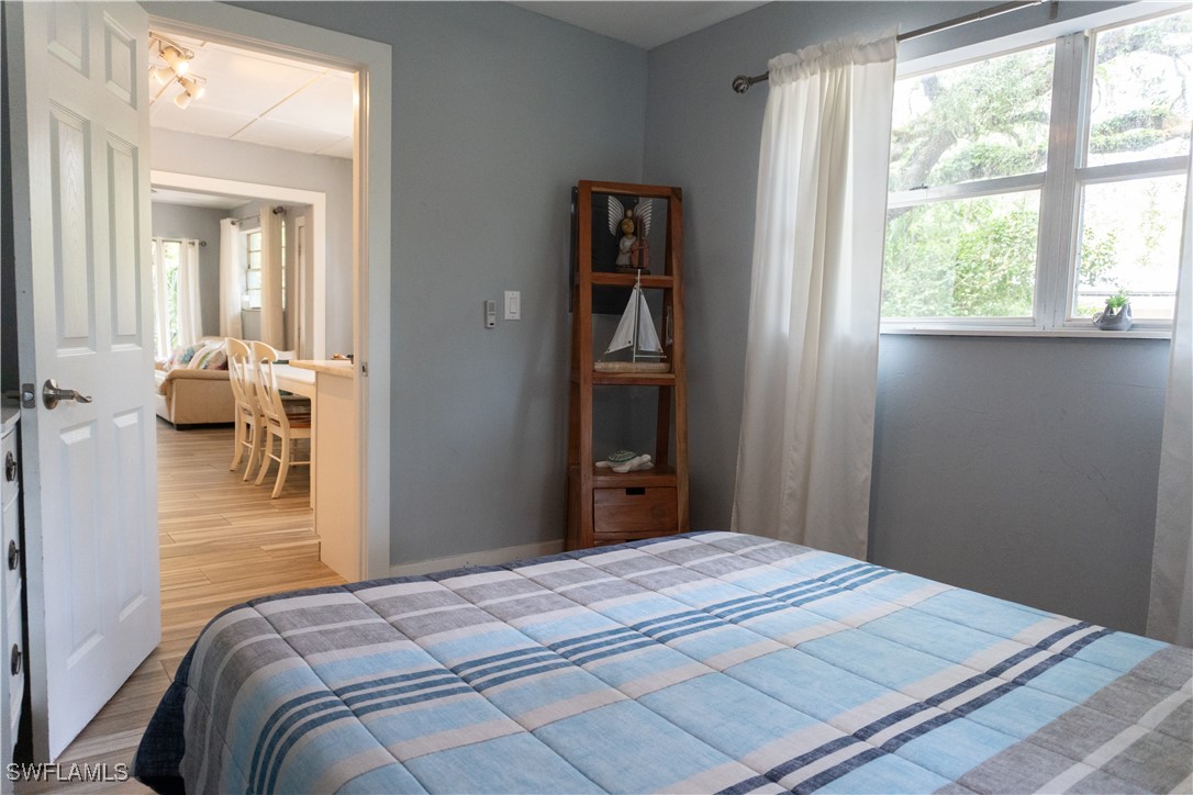 Fort Myers, Florida, 33916, United States, 4 Bedrooms Bedrooms, ,5 BathroomsBathrooms,Residential,For Sale,1975141