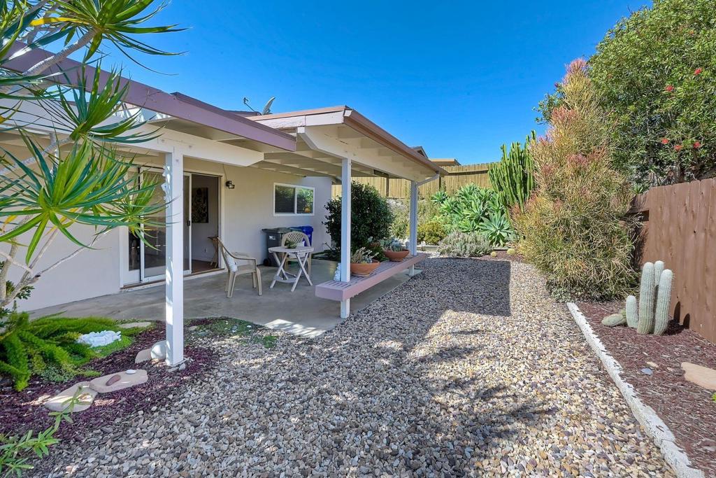 Oceanside, California, 92056, United States, 2 Bedrooms Bedrooms, ,1 BathroomBathrooms,Residential,For Sale,1982046