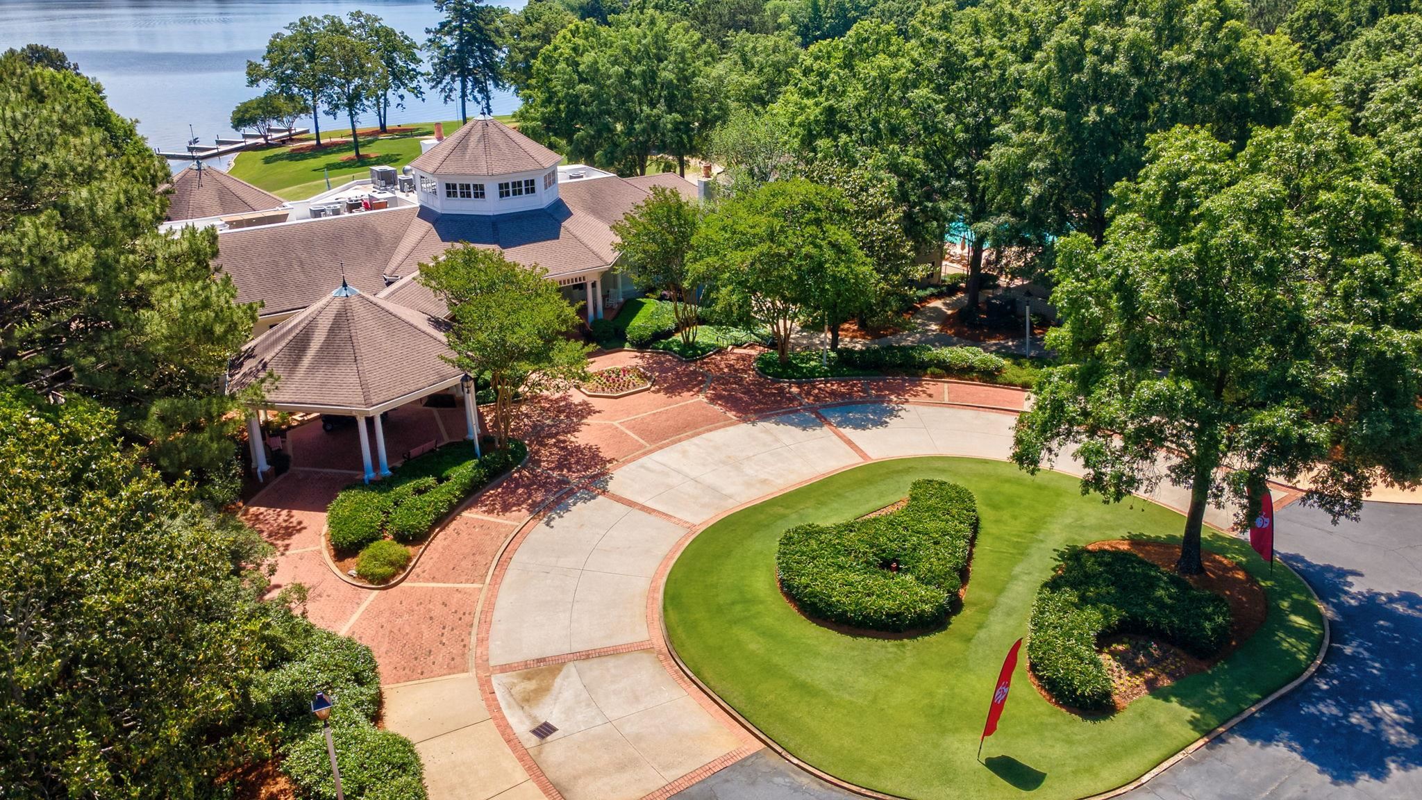 Eatonton, Georgia, 31024, United States, 3 Bedrooms Bedrooms, ,4 BathroomsBathrooms,Residential,For Sale,1804094