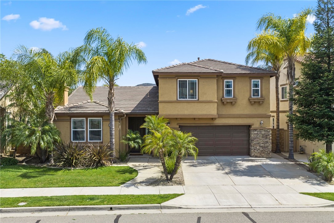 Lake Elsinore, California, 92532, United States, 3 Bedrooms Bedrooms, ,3 BathroomsBathrooms,Residential,For Sale,2049094