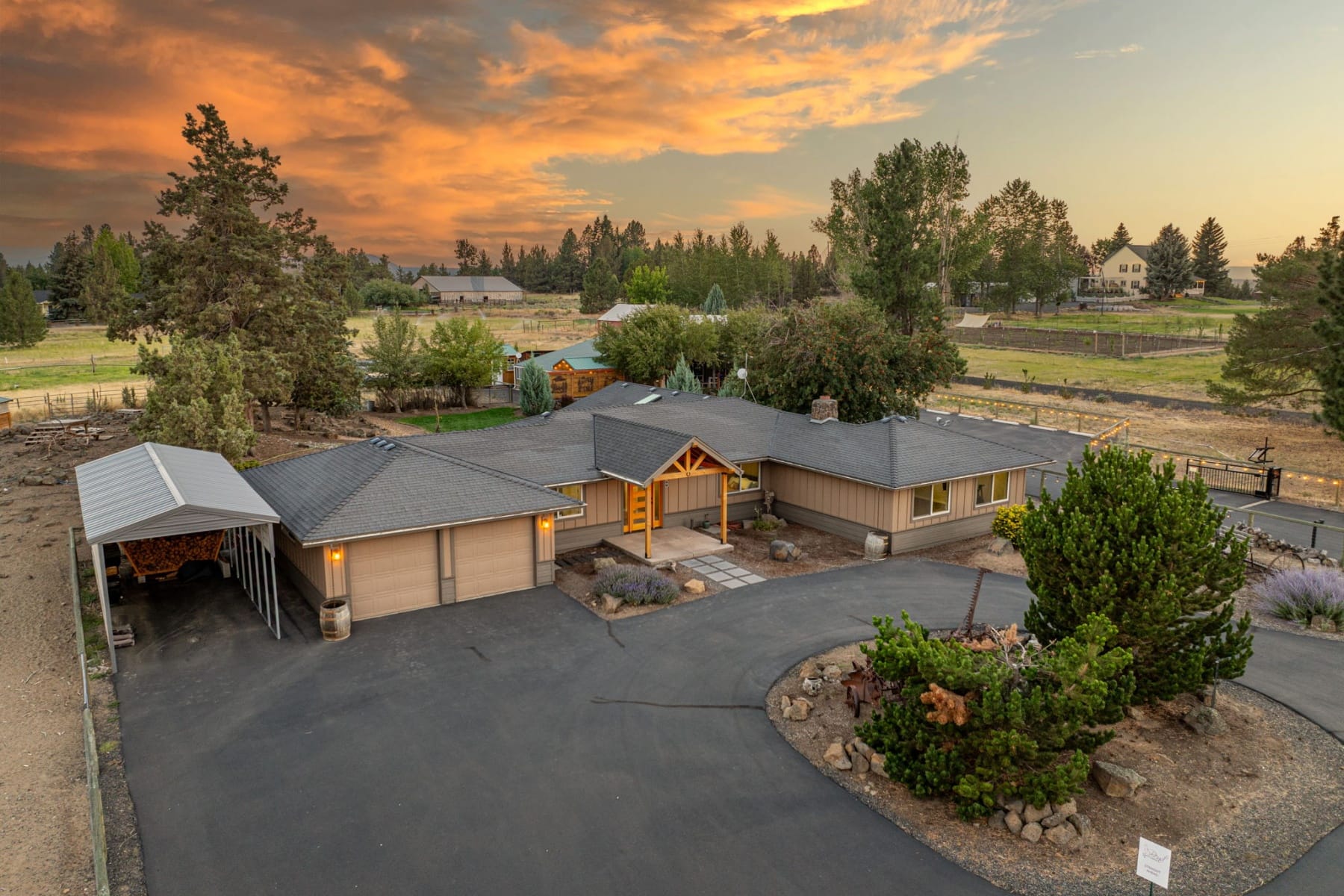 21785 Coyote Drive Bend, OR 97702 - 物件實景