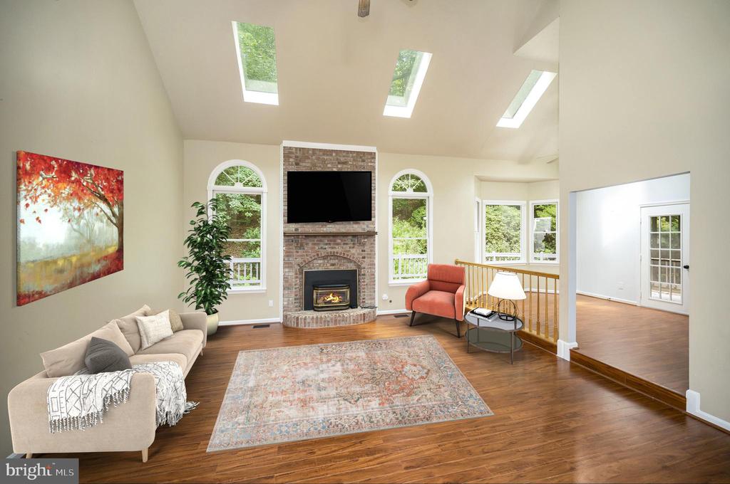 Stafford, Virginia, 22554, United States, 5 Bedrooms Bedrooms, ,4 BathroomsBathrooms,Residential,For Sale,1938309