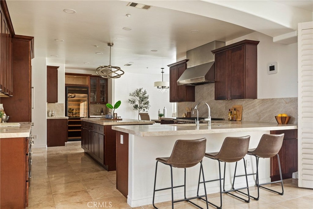 Redlands, California, 92373, United States, 4 Bedrooms Bedrooms, ,4 BathroomsBathrooms,Residential,For Sale,1979010