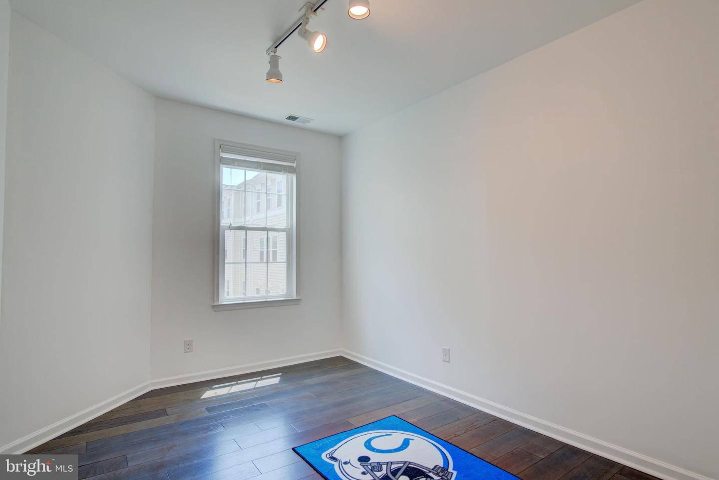 Aldie, Virginia, 20105, United States, 3 Bedrooms Bedrooms, ,3 BathroomsBathrooms,Residential,For Sale,1891094