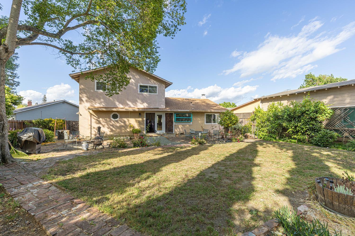 Napa, California, 94558, United States, ,Residential,For Sale,1838274