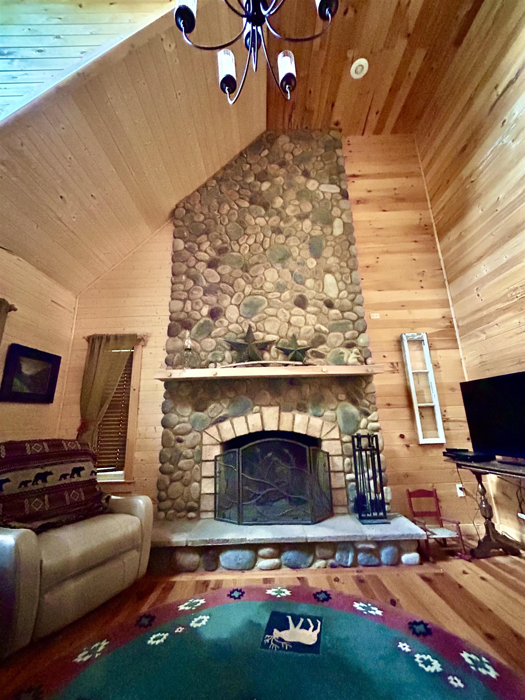 Cleveland, South Carolina, 29635, United States, 3 Bedrooms Bedrooms, ,3 BathroomsBathrooms,Residential,For Sale,1977097