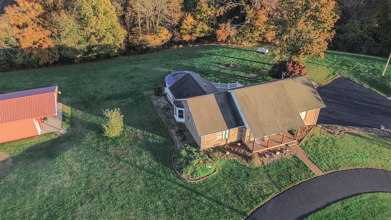 Scottsville, Kentucky, 42164, United States, 4 Bedrooms Bedrooms, ,3 BathroomsBathrooms,Residential,For Sale,1971649