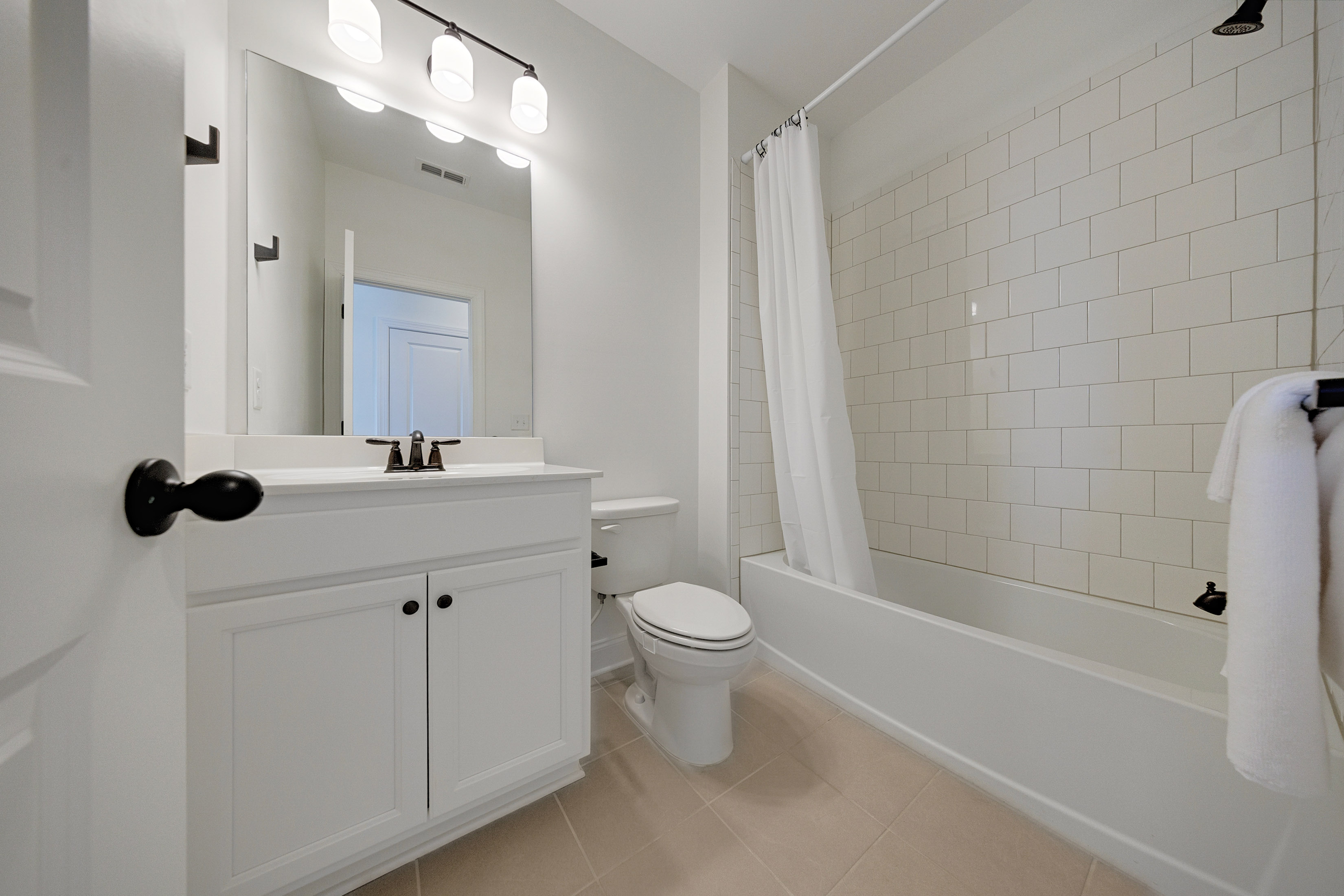  Beautifully Upgraded End Unit Townhome in the Heart of Vinings - 物件實景