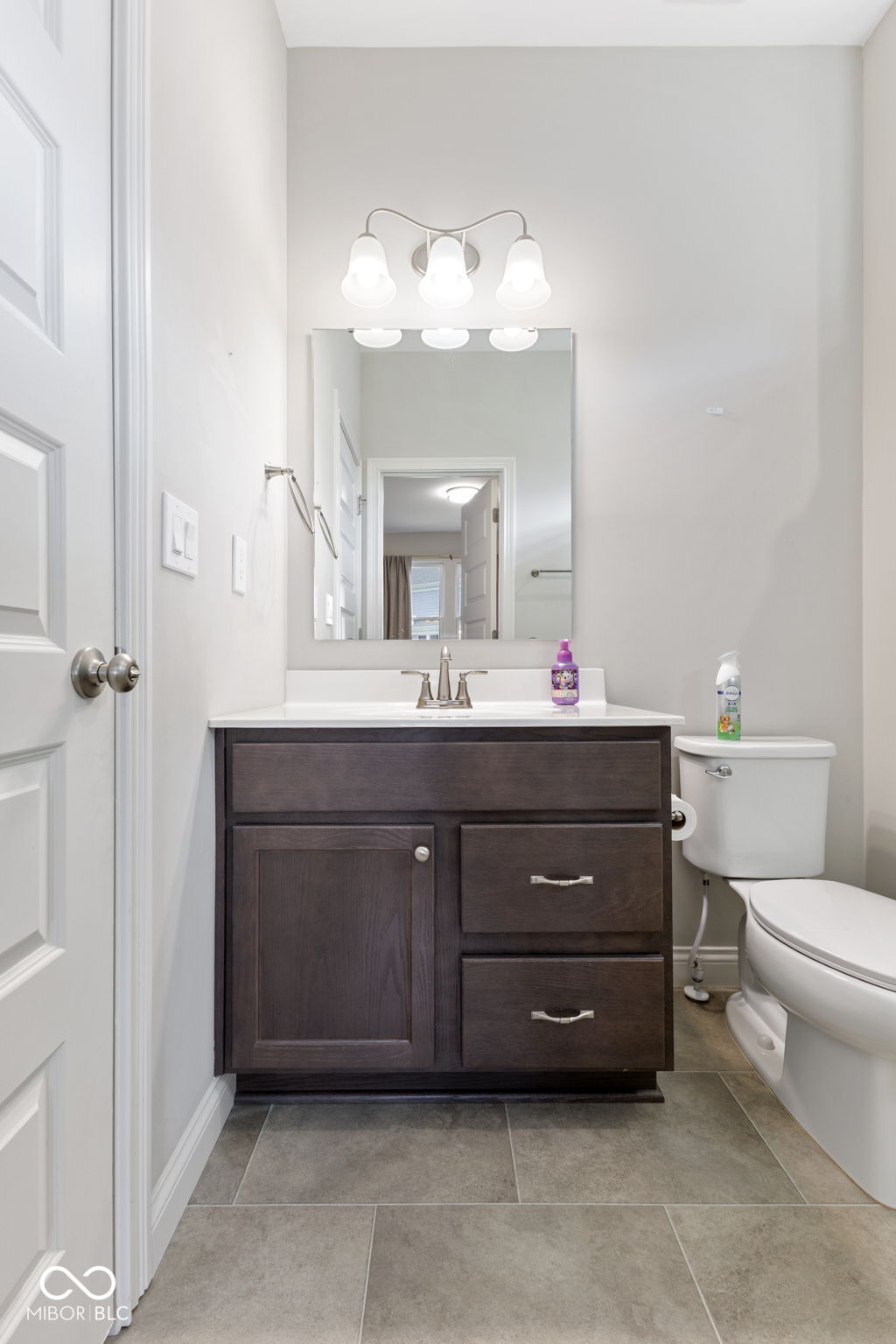 Fishers, Indiana, 46037, United States, 5 Bedrooms Bedrooms, ,4 BathroomsBathrooms,Residential,For Sale,1973782