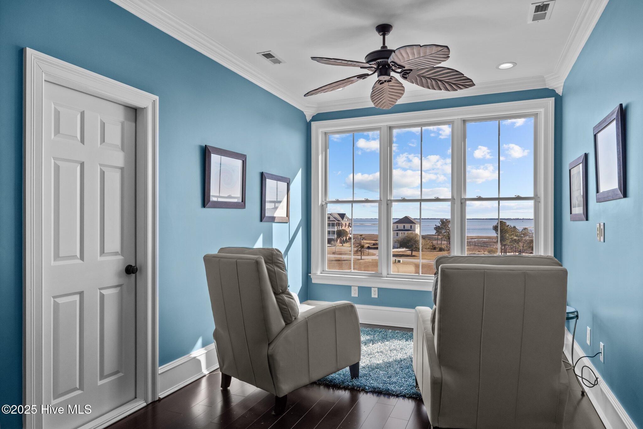 Newport, North Carolina, 28570, United States, 5 Bedrooms Bedrooms, ,7 BathroomsBathrooms,Residential,For Sale,1856837
