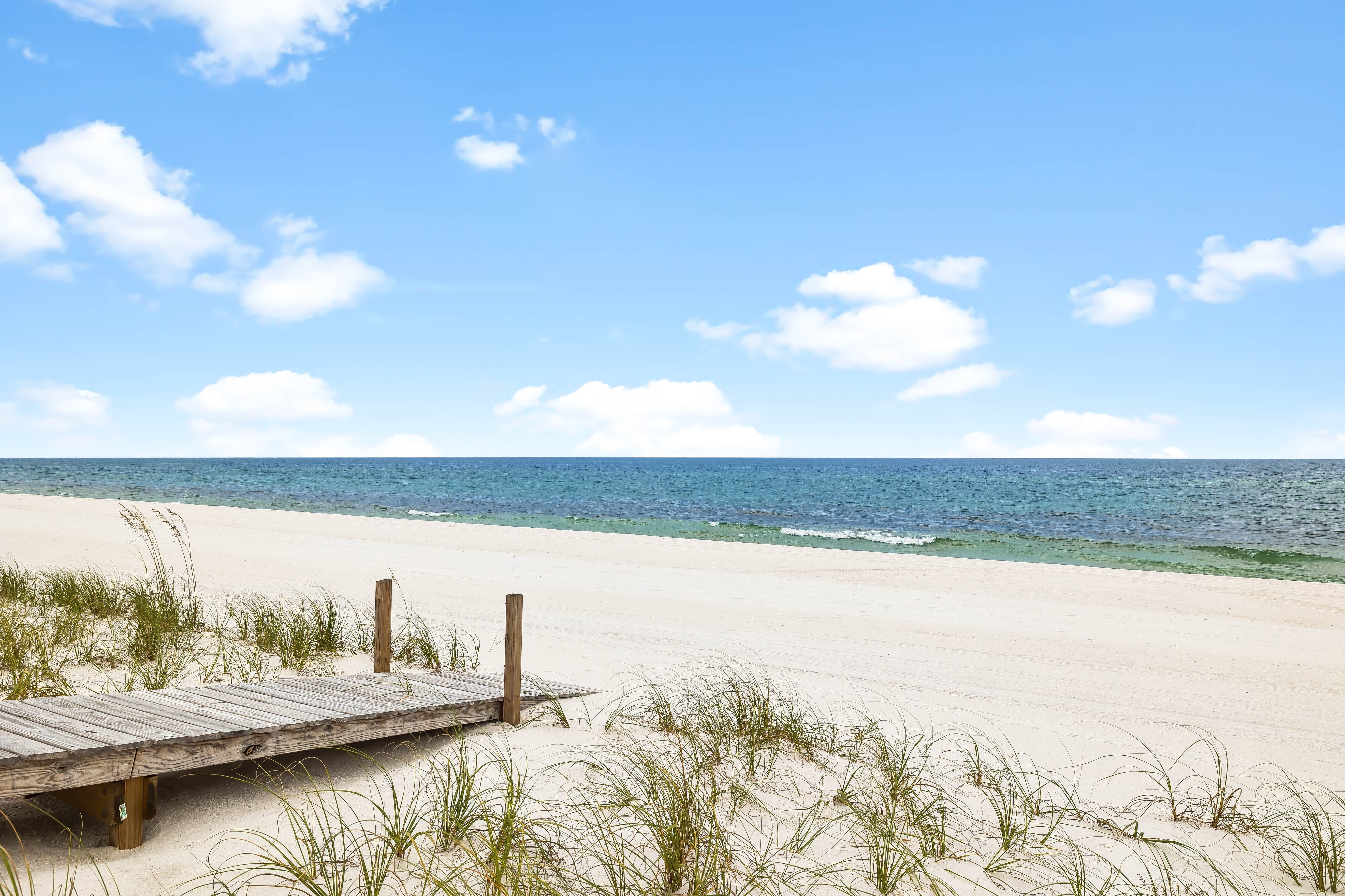  A New Benchmark for Luxury on Navarre Beach - 物件實景