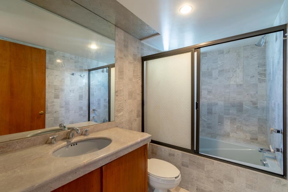 Miguel Hidalgo, Ciudad de México, 11000, Mexico, 2 Bedrooms Bedrooms, ,2 BathroomsBathrooms,Residential,For Sale,1684372