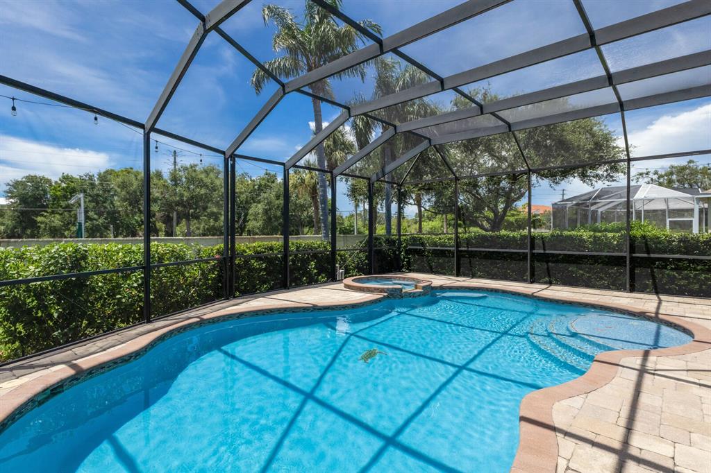 Bradenton, Florida, 34209, United States, 5 Bedrooms Bedrooms, ,3 BathroomsBathrooms,Residential,For Sale,1916938