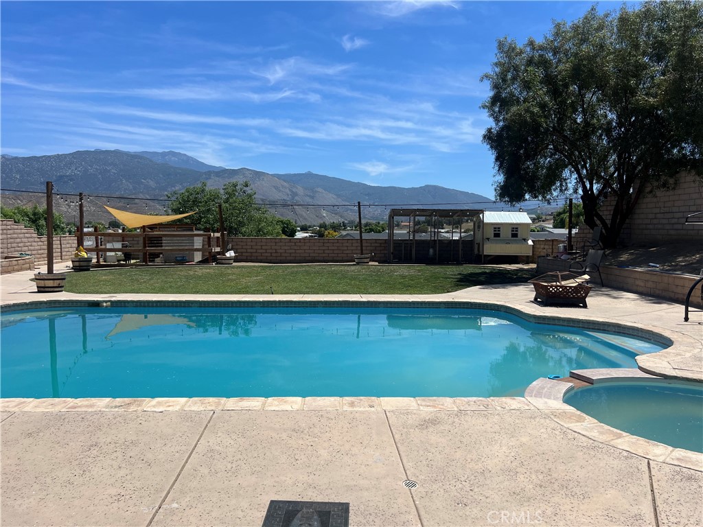 HEMET, California, 92544, United States, 4 Bedrooms Bedrooms, ,3 BathroomsBathrooms,Residential,For Sale,1827850
