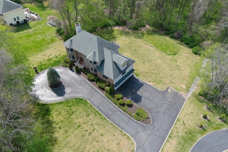 Andover Twp., New Jersey, 07821, United States, 4 Bedrooms Bedrooms, ,3 BathroomsBathrooms,Residential,For Sale,1793413