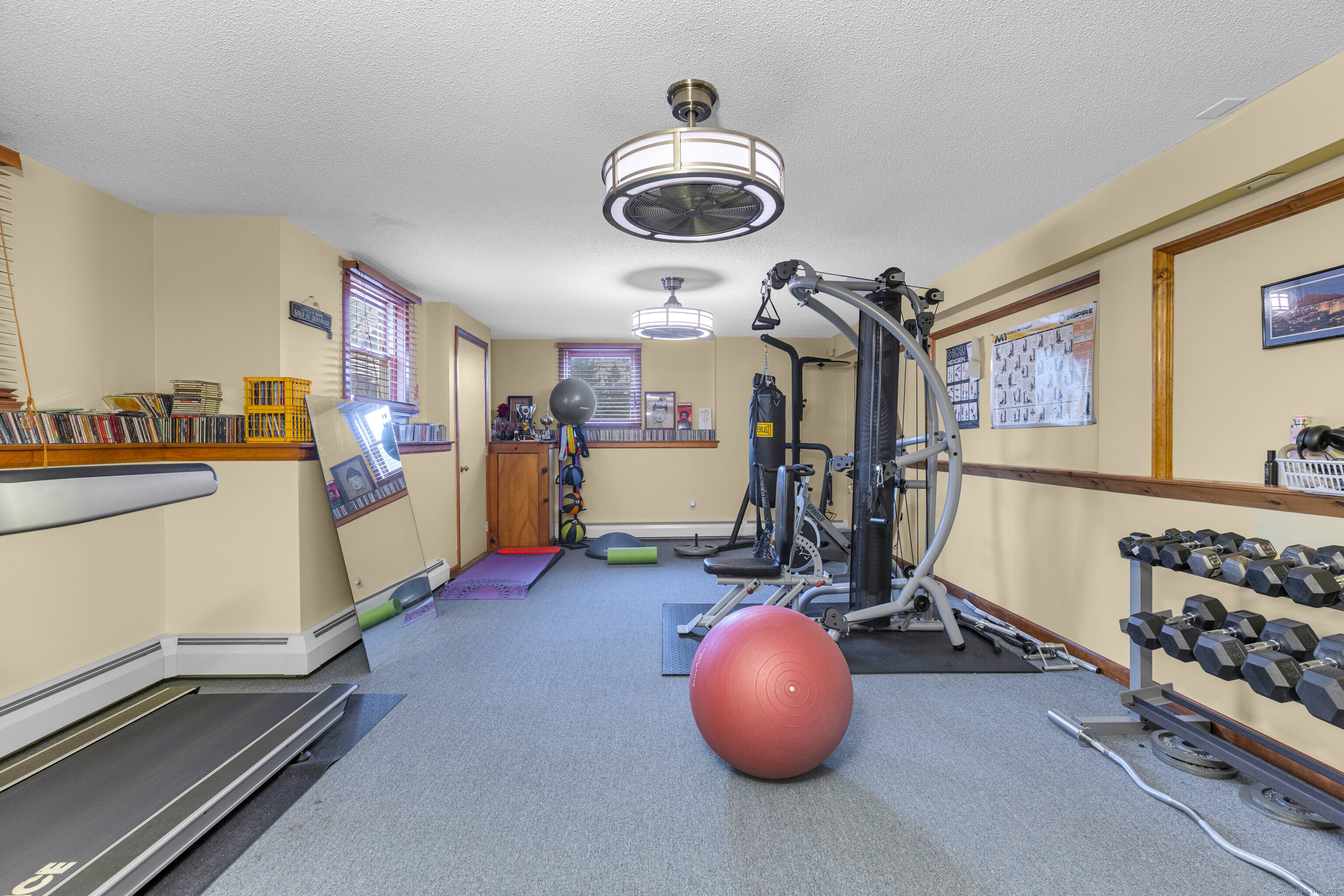 Windsor, Connecticut, 06095, United States, 4 Bedrooms Bedrooms, ,5 BathroomsBathrooms,Residential,For Sale,2000550