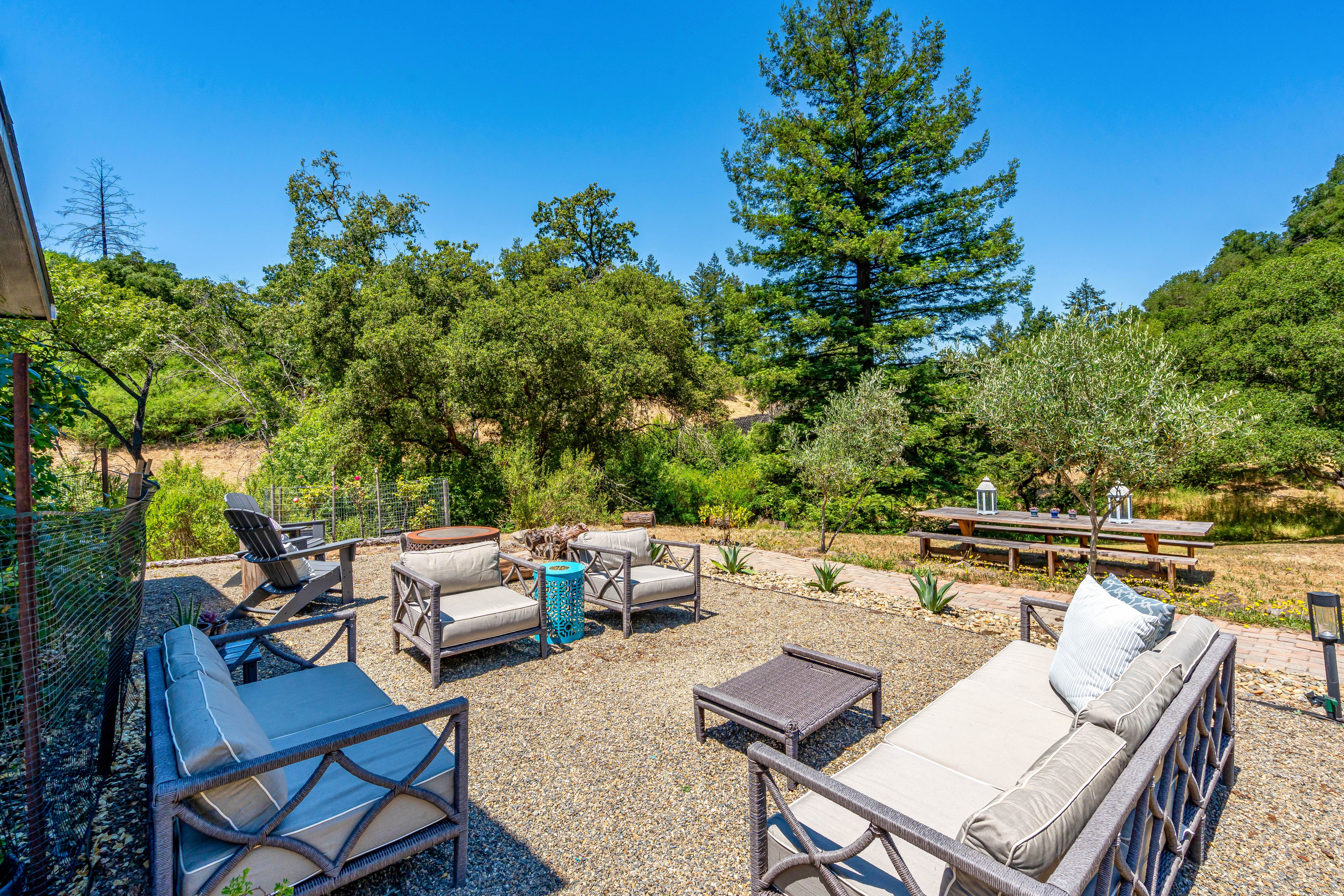  1055 Sundown Trail, Santa Rosa, CA 95404 - 物件實景