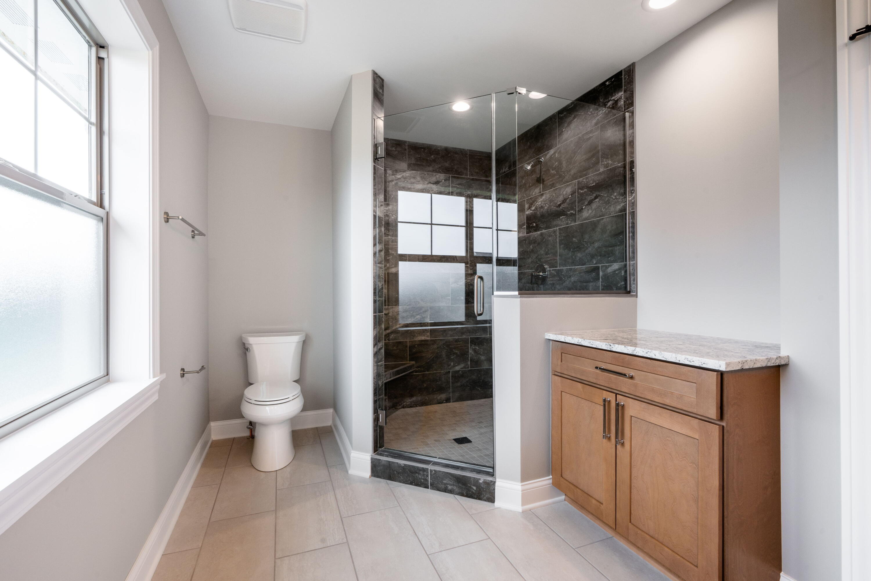 Menomonee Falls, Wisconsin, 53051, United States, 5 Bedrooms Bedrooms, ,4 BathroomsBathrooms,Residential,For Sale,1940201