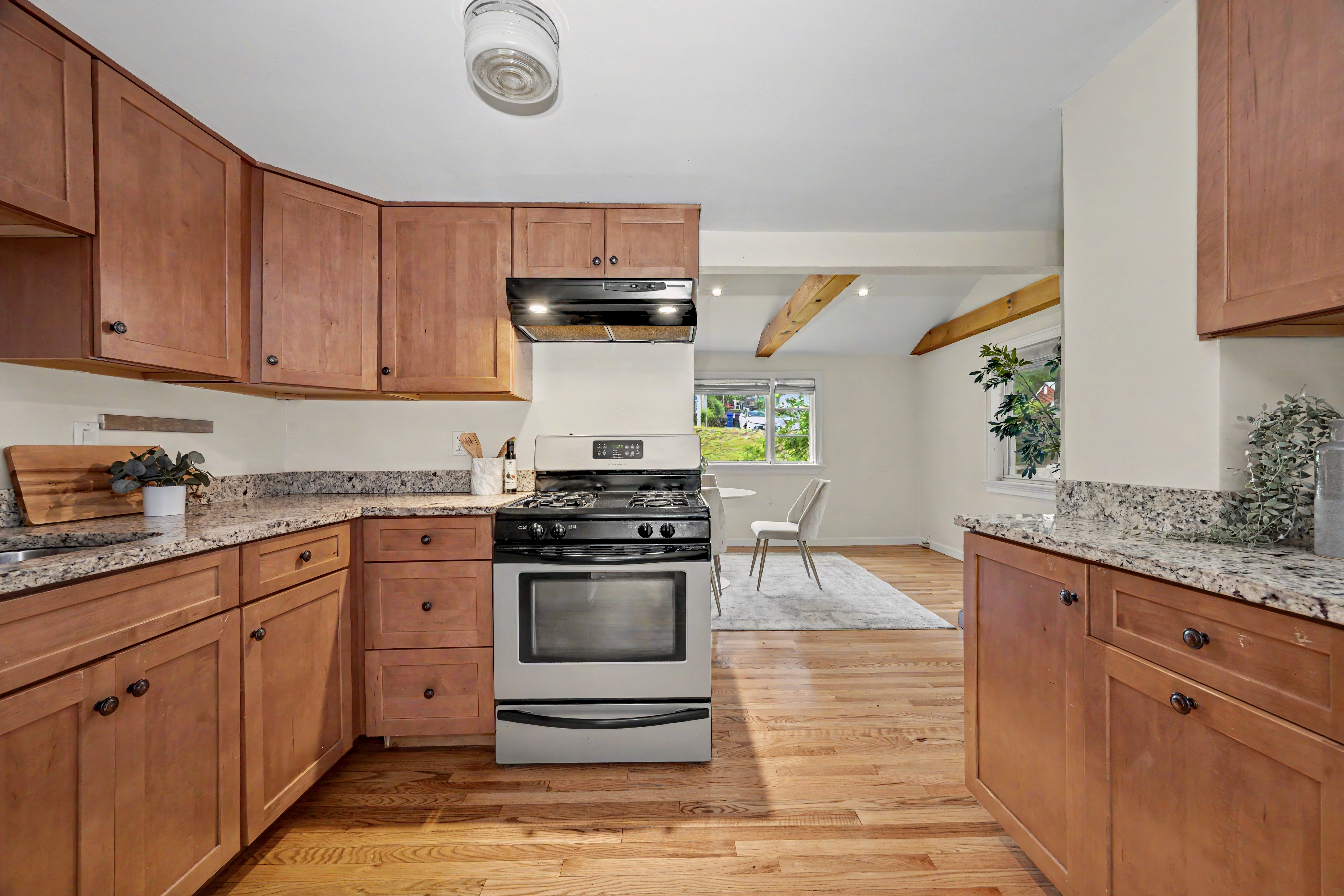  12 Vista Circle, Arlington, MA, 02474 - 物件實景