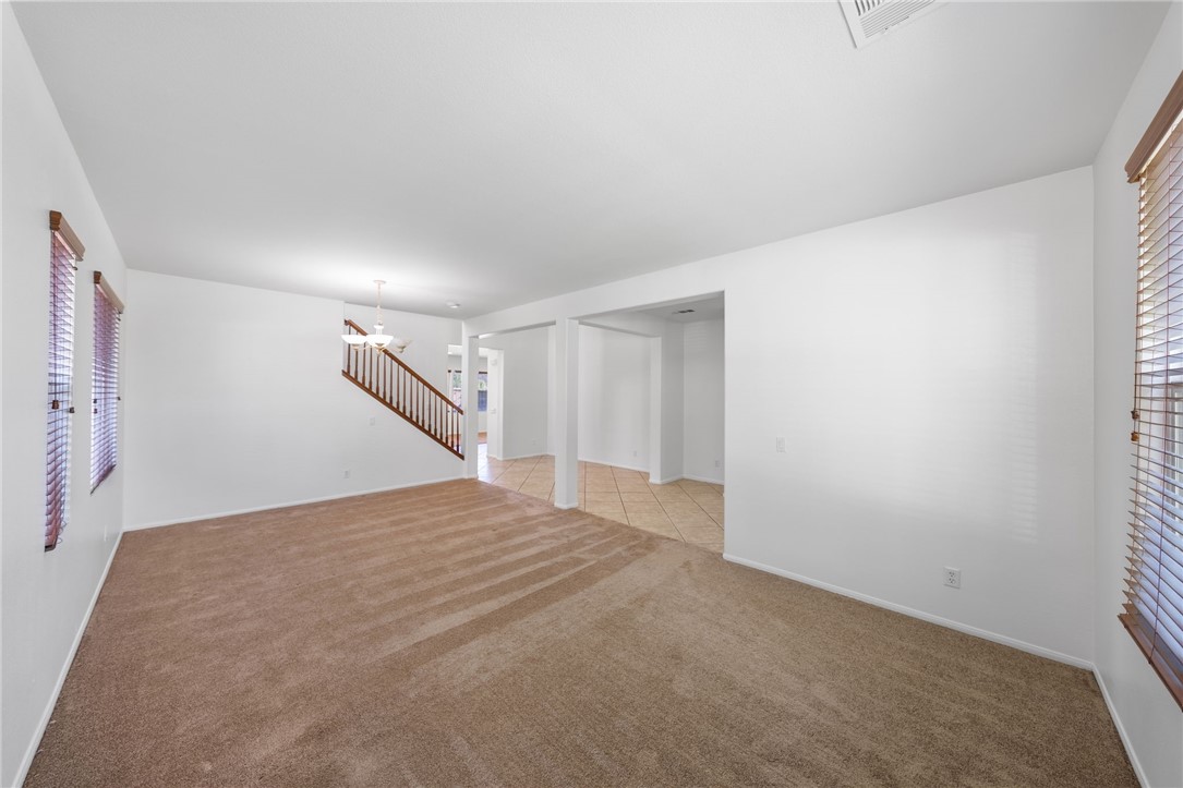 Murrieta, California, 92562, United States, 5 Bedrooms Bedrooms, ,3 BathroomsBathrooms,Residential,For Sale,1983032