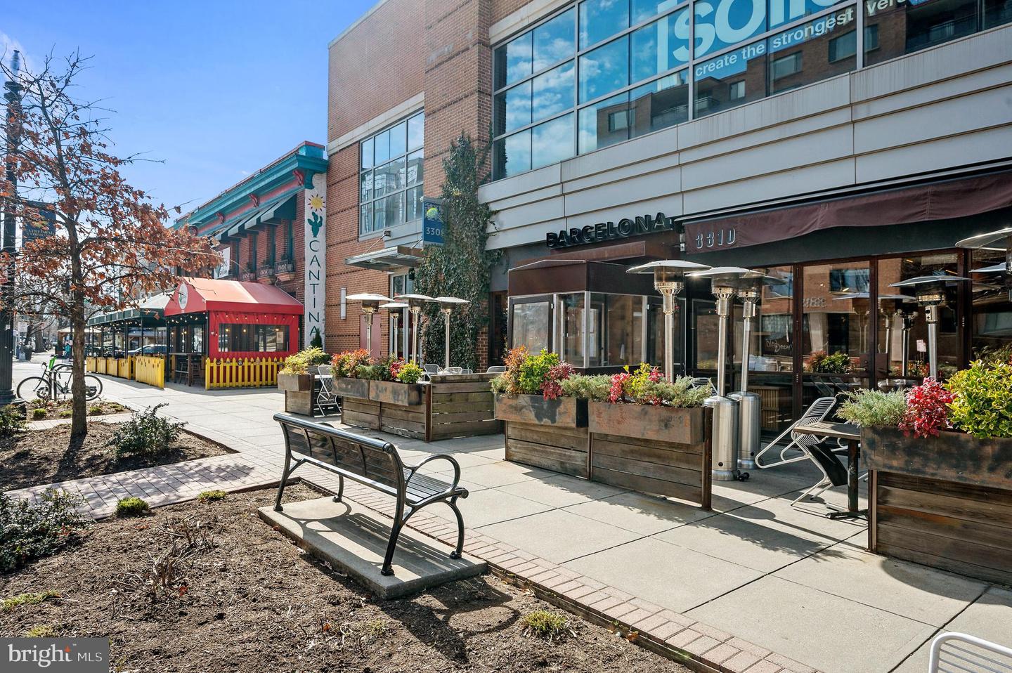 Washington, District of Columbia, 20016, United States, 3 Bedrooms Bedrooms, ,3 BathroomsBathrooms,Residential,For Sale,1895672