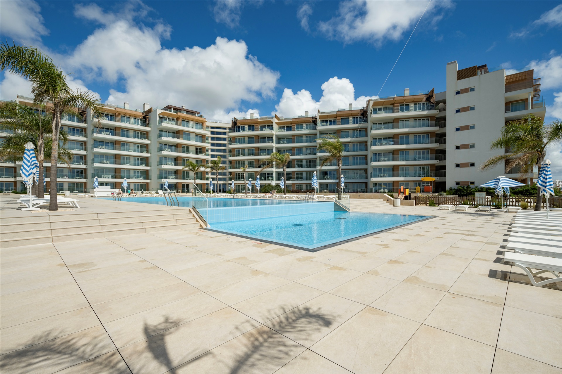  Flat, 2 bedrooms, for Sale - 物件實景