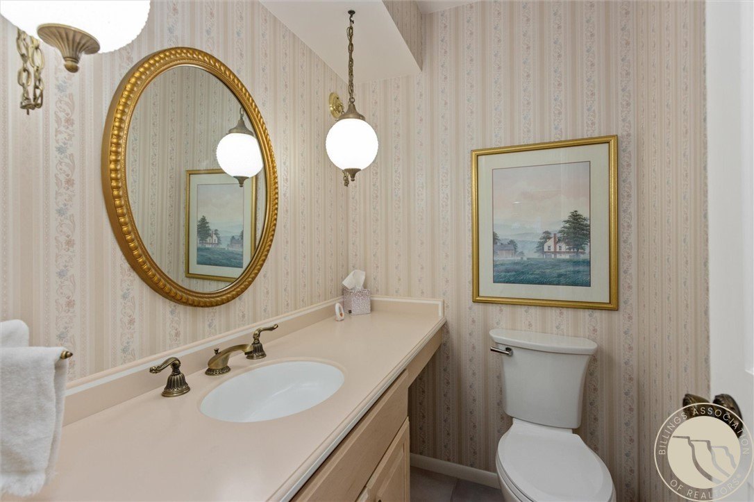 Billings, Montana, 59102, United States, 4 Bedrooms Bedrooms, ,4 BathroomsBathrooms,Residential,For Sale,1980371